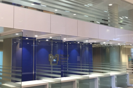 Glass partitions Medical industry